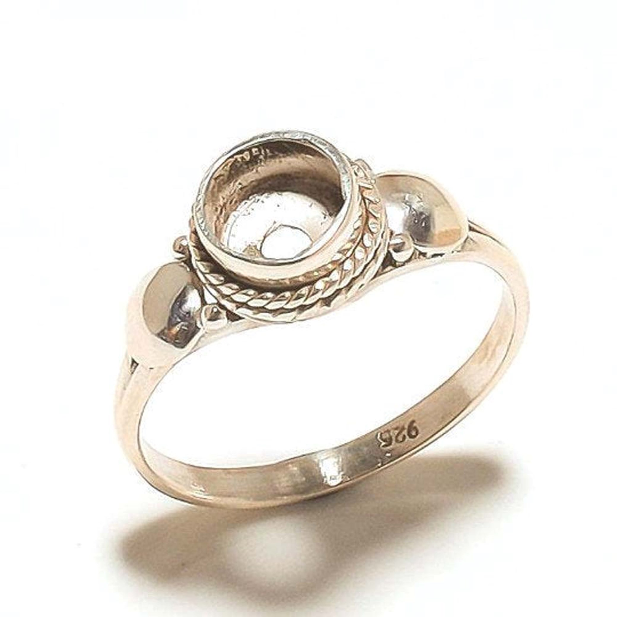 925 Sterling Silver Round Bezel Ring